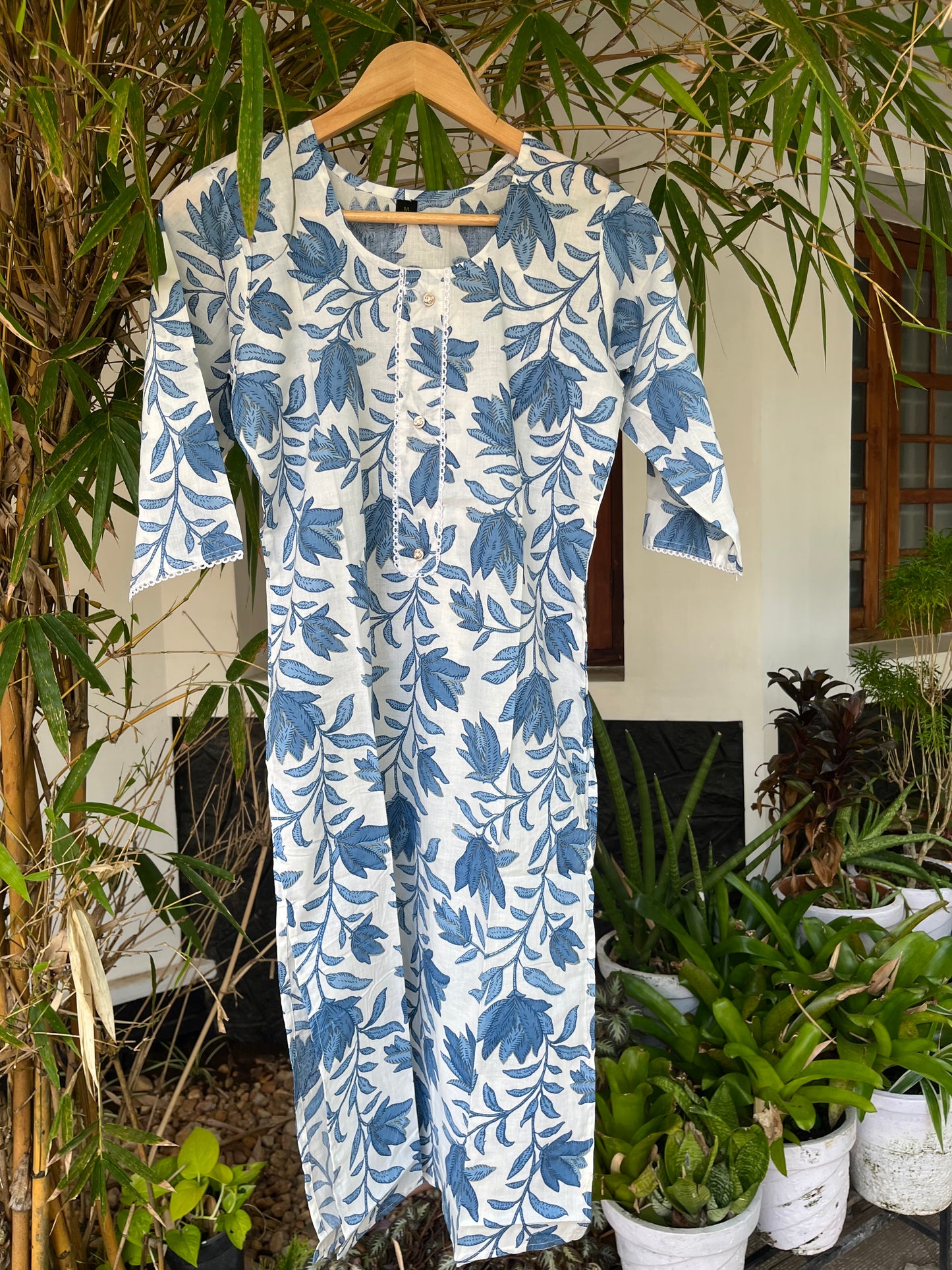 Blue and White Lotus Cotton Kurta , Product Code: DS003