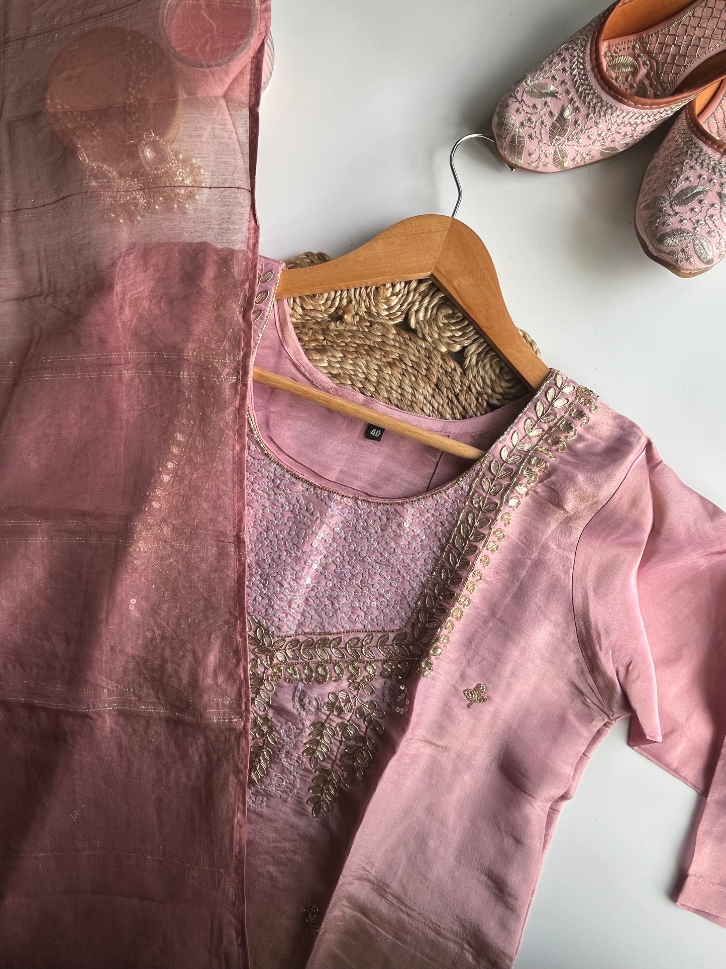 Phoolvati - Baby Pink Tissue Silk Kurti Set