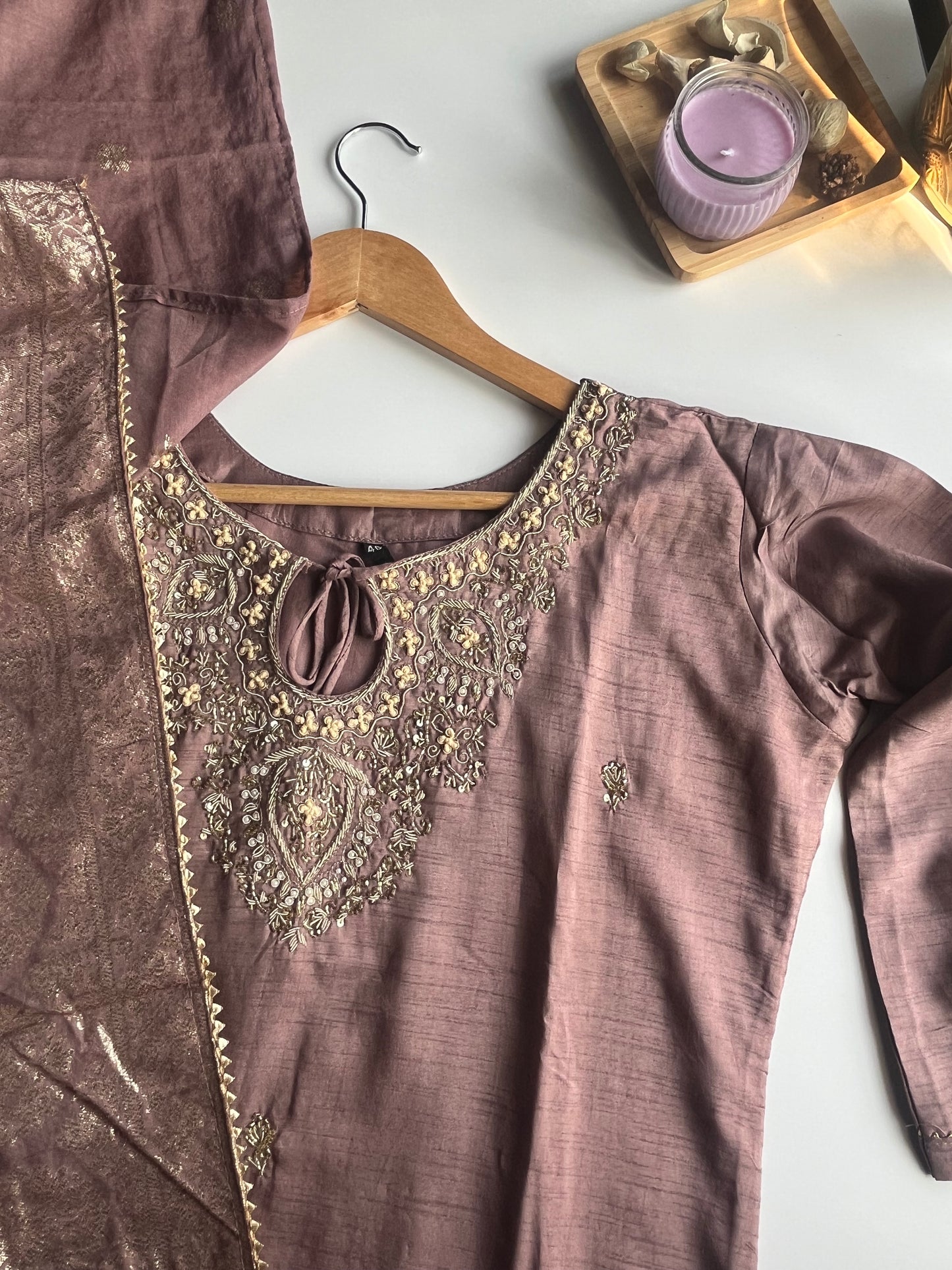 EKAANSHI - Lavender Dola Silk Kurti Set