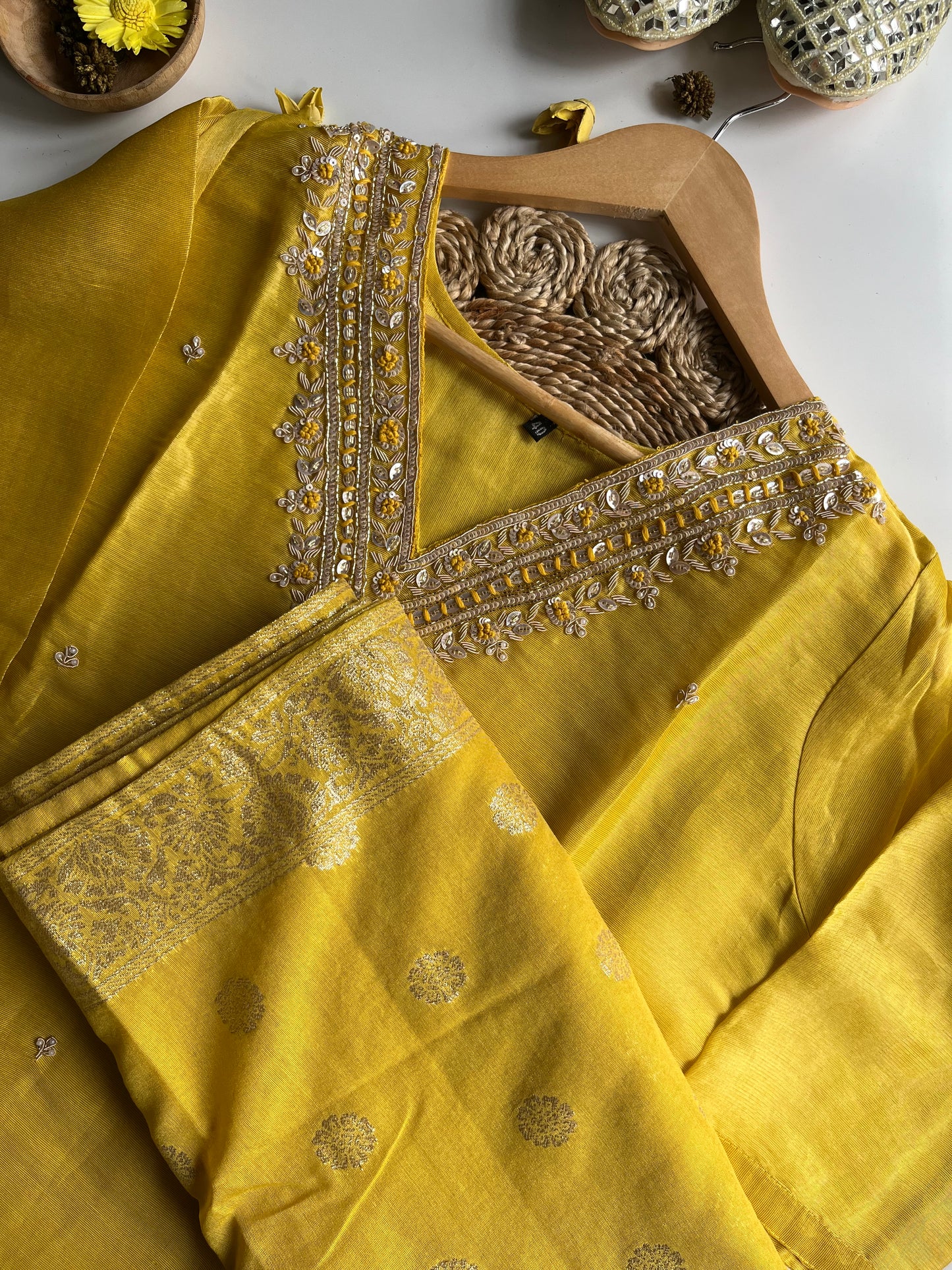 SUNEHRII - Yellow Tissue Silk Kurti Set 