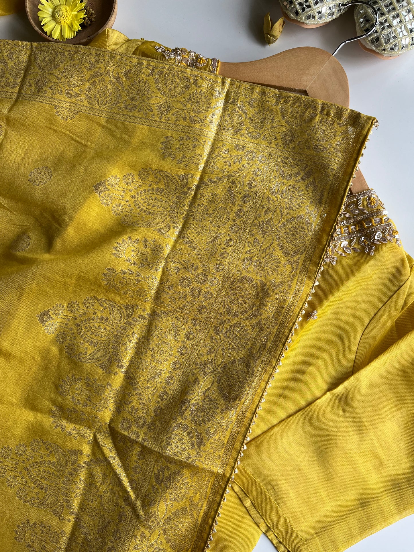 SUNEHRII - Yellow Tissue Silk Kurti Set 
