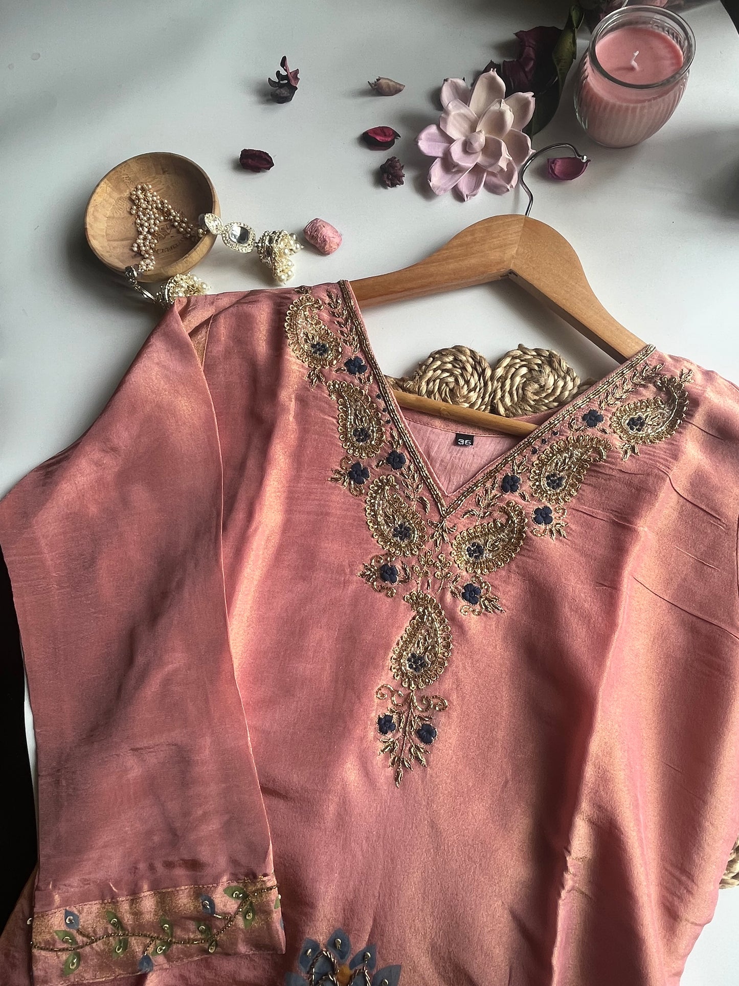 KAMALIKA – DUSKY PINK TISSUE SILK KURTI SET