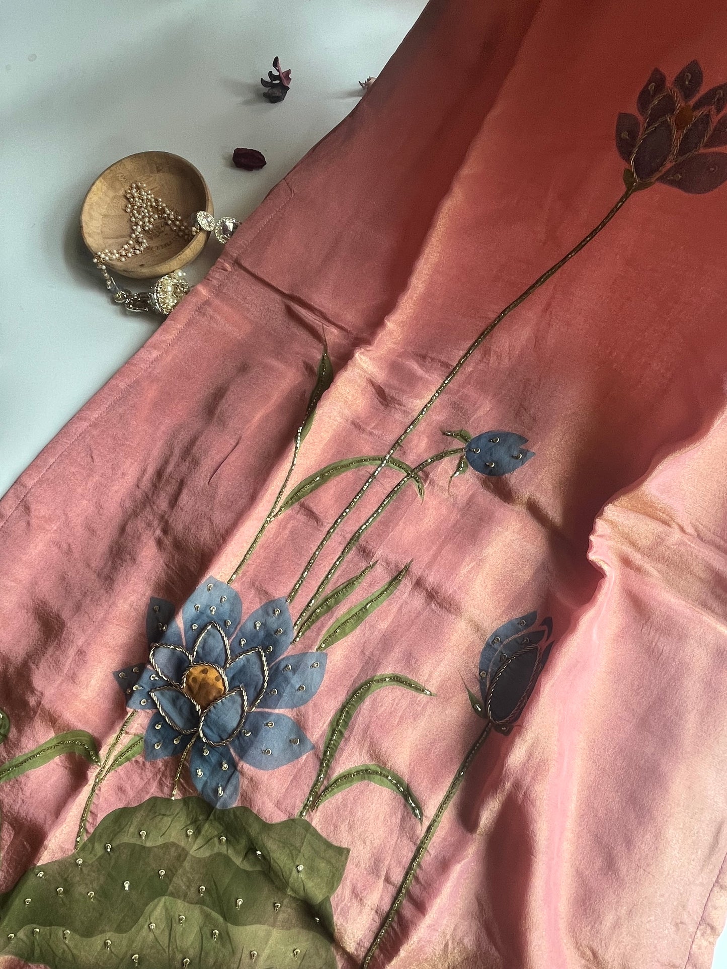 KAMALIKA – DUSKY PINK TISSUE SILK KURTI SET