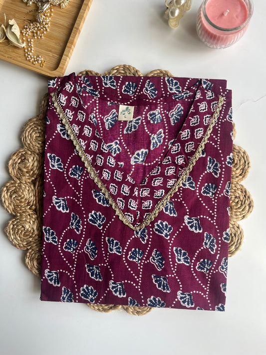 Purple Floral Cotton Kurta – V-Neck | DS020